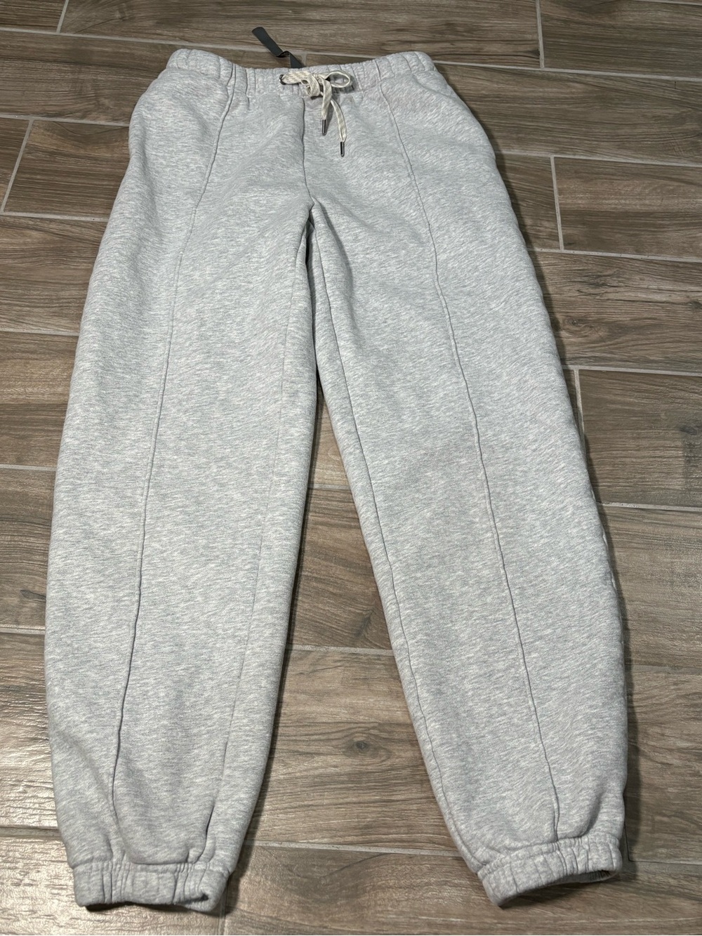 Vuori Restore Jogger Sweatpants Pants Womens Size Small Gray Vw4205 Gym